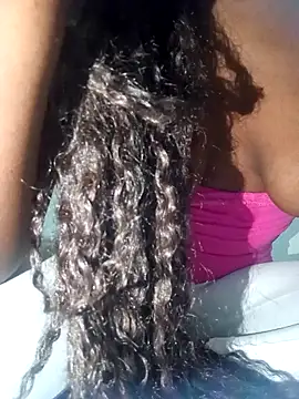 Snapshot of mirna96 chatting on December 18, 2025, 7:40 pm mirna96 online show from December 18, 2025, 7:40 pm