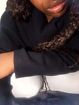 Snapshot of mirna96 chatting on January 11, 2026, 5:09 pm mirna96 online show from January 11, 2026, 5:09 pm