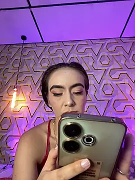 Snapshot of MelanyyJhonson15 chatting on July 11, 2026, 9:15 pm MelanyyJhonson15 online show from July 11, 2026, 9:15 pm