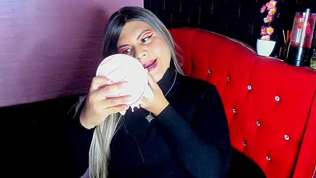 Chloe Nasty online show from November 13, 2025, 11:30 pm