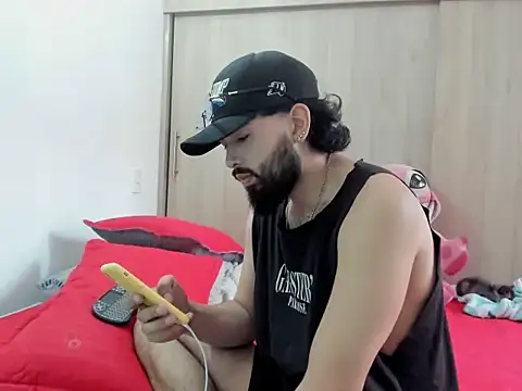 sebas-777masterr online show from February 16, 2026, 3:32 pm