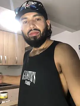 sebas-777masterr online show from February 8, 2026, 3:48 am