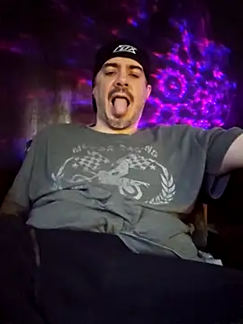 wilburydeznutz online show from February 16, 2026, 9:02 pm