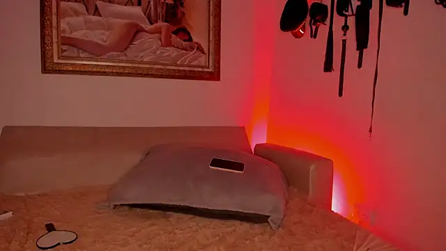 VeronicaSmith OS online show from March 3, 2026, 7:43 pm