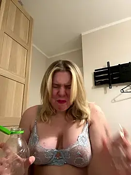 Nallinee online show from January 16, 2026, 7:51 pm