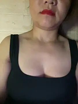 Diana-sexyy online show from June 6, 2026, 10:04 pm