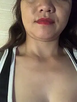 Snapshot of Diana-sexyy chatting on February 9, 2026, 4:54 am Diana-sexyy online show from February 9, 2026, 4:54 am