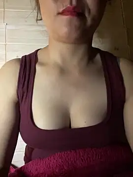 Snapshot of Diana-sexyy chatting on February 14, 2026, 1:55 pm Diana-sexyy online show from February 14, 2026, 1:55 pm