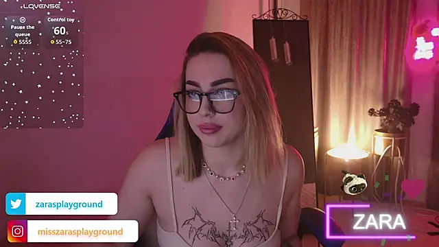 ZarasPlayground online show from May 6, 2026, 5:17 pm