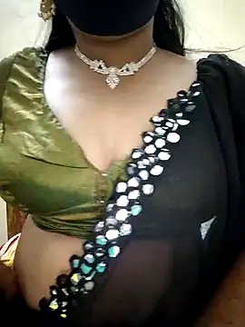 mahalaxmi teluguammai online show from November 19, 2025, 5:13 pm