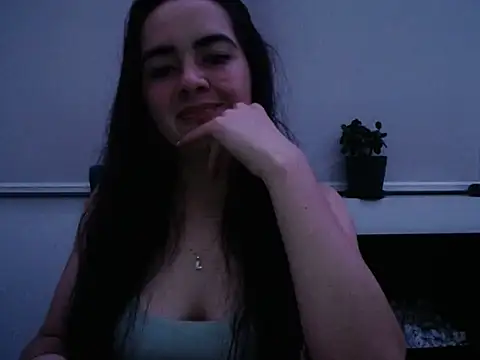 eva rushh online show from November 21, 2025, 4:33 am