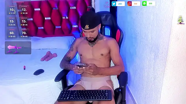 Jacob 77  online show from December 19, 2025, 8:22 pm