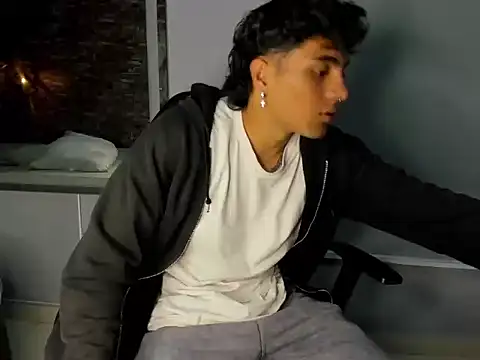 MattFiore online show from January 17, 2026, 7:39 pm