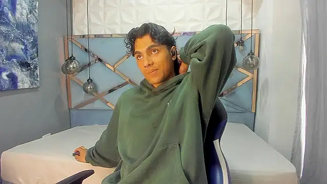 MattFiore online show from January 31, 2026, 7:12 pm