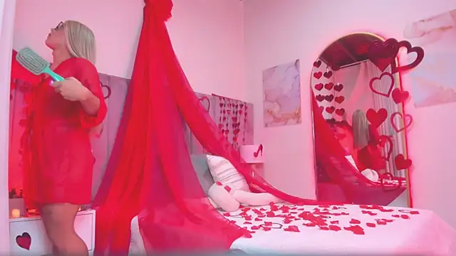 Valentino moretti online show from February 14, 2026, 2:39 pm