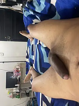 Hopemoretti online show from January 17, 2026, 11:52 pm