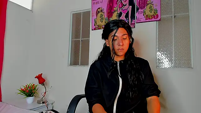 Hopemoretti online show from March 4, 2026, 9:22 pm