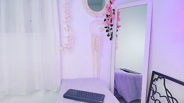 Snapshot of abaroose chatting on February 11, 2026, 10:59 am abaroose online show from February 11, 2026, 10:59 am