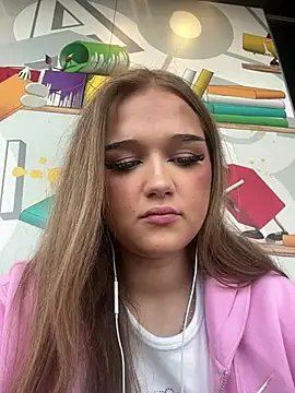 Hannah-2007 online show from July 18, 2026, 12:25 pm