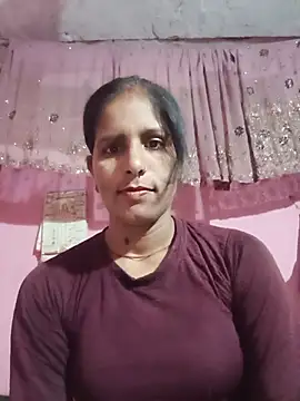 Snapshot of Pirvesh_singh chatting on May 27, 2026, 10:17 pm Pirvesh singh online show from May 27, 2026, 10:17 pm