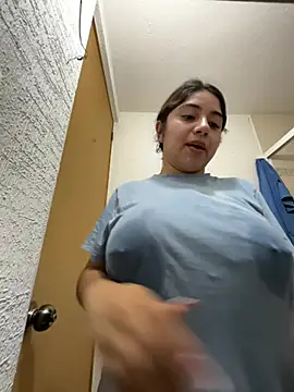 Monica17 online show from July 22, 2026, 4:03 am
