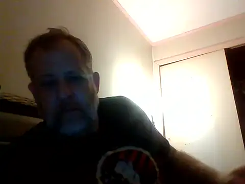 Mikey40wv online show from November 15, 2025, 2:37 am