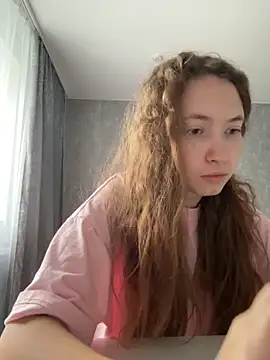 Holy Poly online show from November 24, 2025, 8:14 am