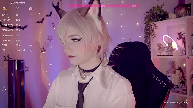 vronnier online show from November 14, 2025, 11:58 am