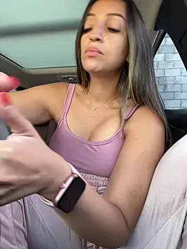 BelleRune online show from March 15, 2026, 11:39 am