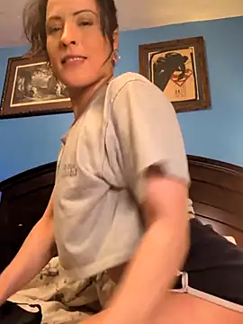 monalily online show from March 23, 2026, 4:01 am