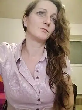 CrazyMaya39 online show from February 15, 2026, 9:47 pm