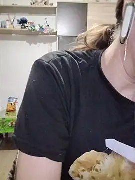 CrazyMaya39 online show from June 18, 2026, 9:53 pm