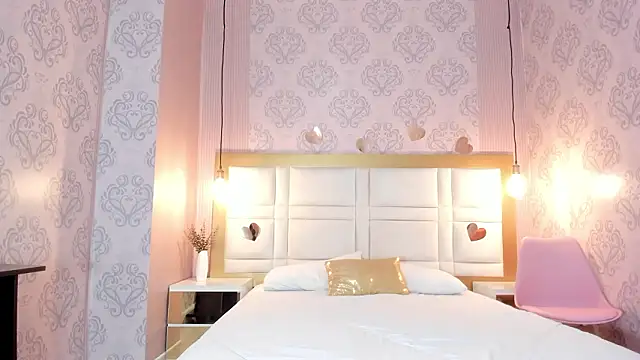 Snapshot of arietta_skinny chatting on February 16, 2026, 11:42 am arietta skinny online show from February 16, 2026, 11:42 am