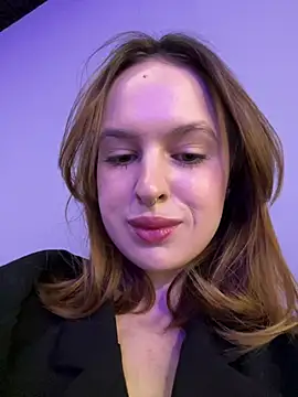 hani obsessed online show from April 28, 2026, 11:14 am
