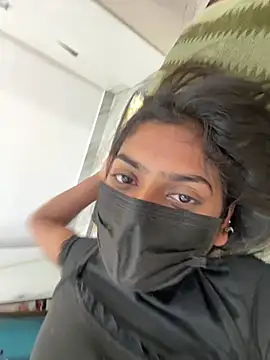 sexyayeshadesi online show from April 27, 2026, 10:13 am