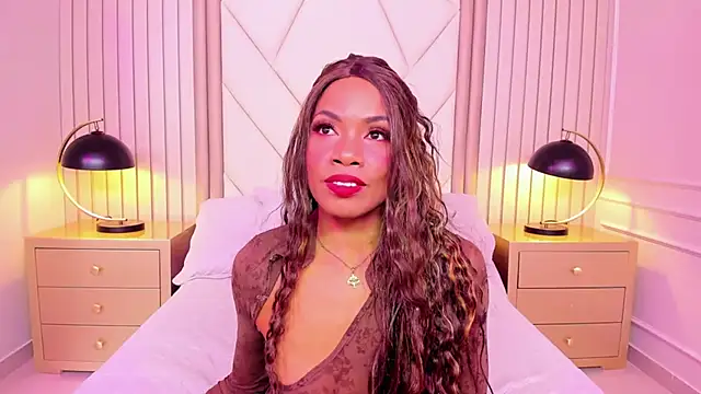 LailaDavidson online show from June 15, 2026, 12:16 pm