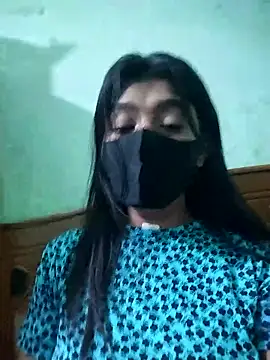 Disha Nur0 online show from May 5, 2026, 8:56 pm