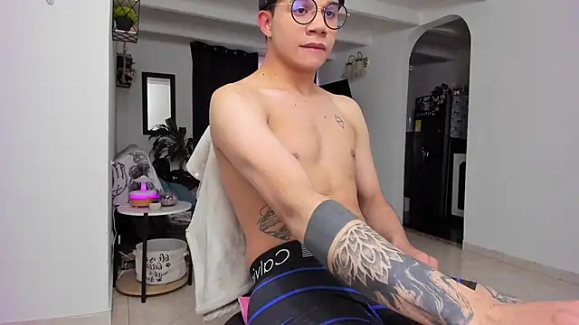 MarcoKostov online show from December 1, 2025, 10:21 pm