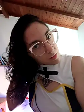 Melinerd online show from April 21, 2026, 6:14 pm