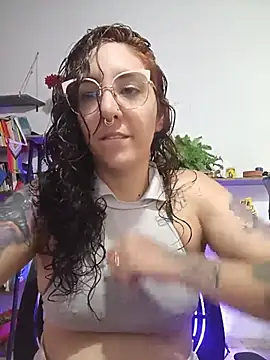 Melinerd online show from July 4, 2026, 4:11 pm