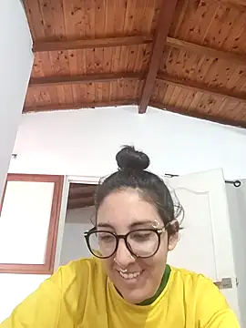 Melinerd online show from November 19, 2025, 8:42 pm