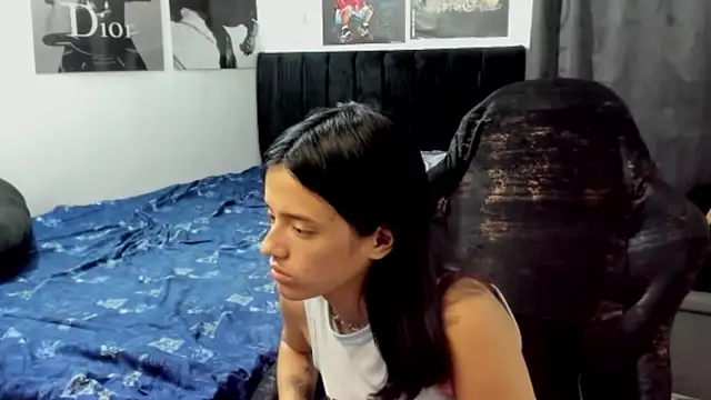 Candy  Girll18 online show from March 2, 2026, 5:19 am