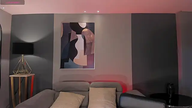 Snapshot of HaileyRoss_ chatting on March 12, 2026, 11:47 am HaileyRoss online show from March 12, 2026, 11:47 am