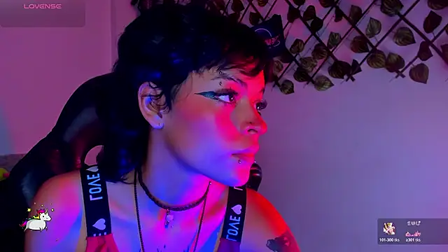 Anny Kiitty online show from June 18, 2026, 6:34 am
