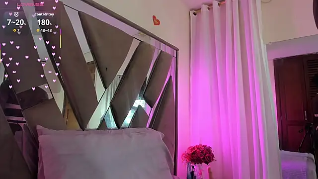 anisha zambrano online show from March 17, 2026, 1:25 pm