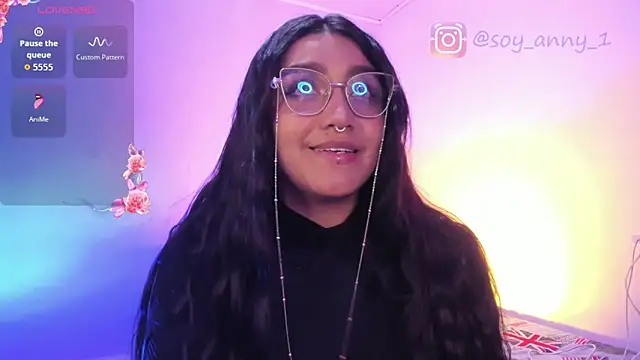 soy-anny1 online show from February 15, 2026, 2:12 am