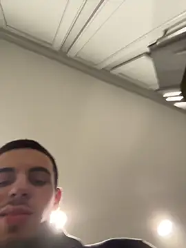 Snapshot of daddyshomeee_ chatting on March 13, 2026, 12:48 am daddyshomeee online show from March 13, 2026, 12:48 am