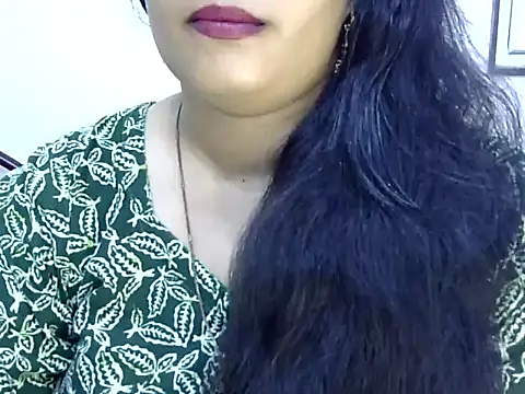 Muskan Jha online show from April 28, 2026, 2:27 am