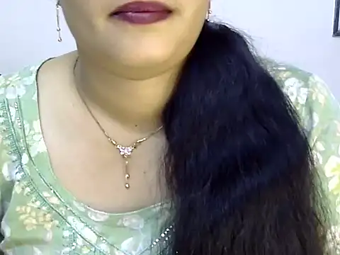 Muskan Jha online show from June 18, 2026, 1:37 am