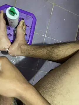 yassssst online show from January 18, 2026, 1:25 pm